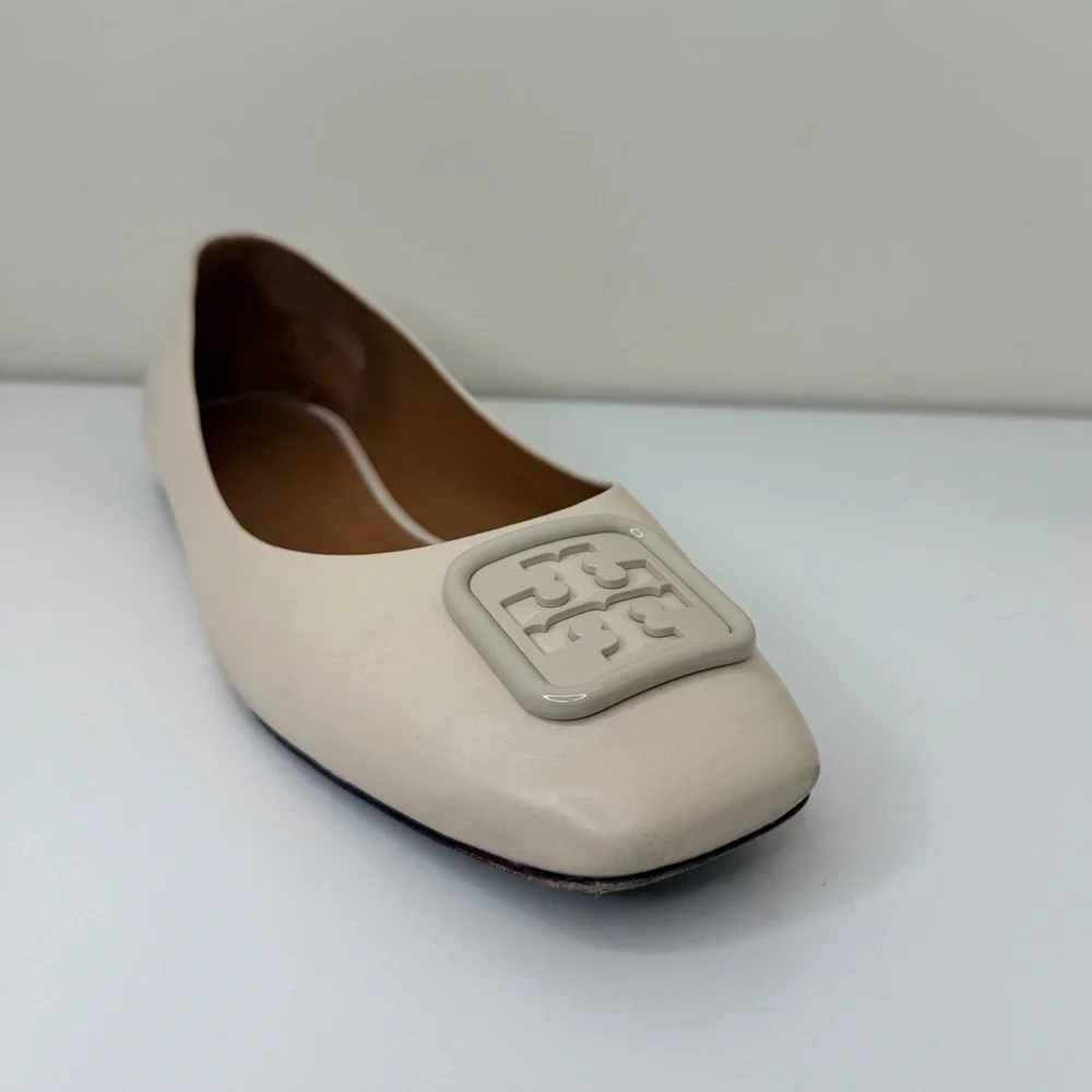 Tory BurchGeorgia Square Toe Ballet Flat in Cream Size 9C preppy logo new money
